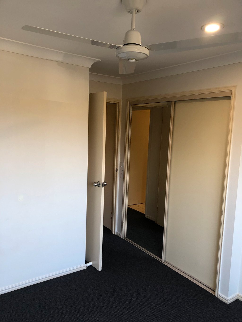 159/215 Cottesloe Drive MERMAID WATERS 14