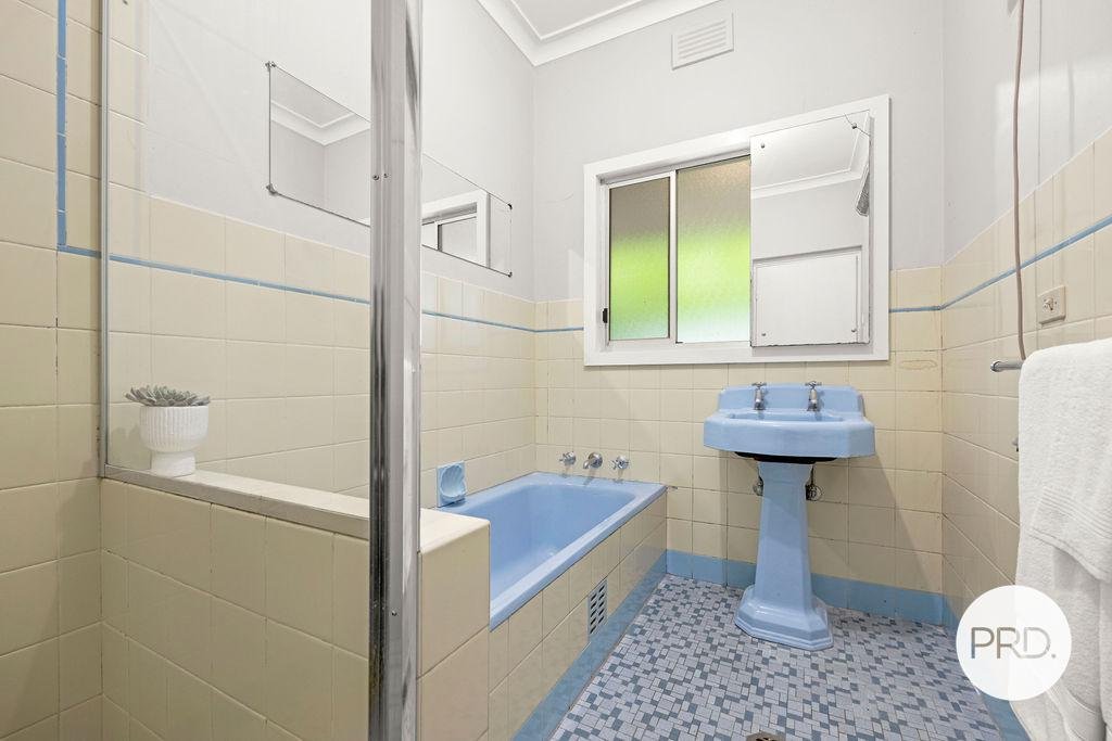 1/597 Paine Street ALBURY 10