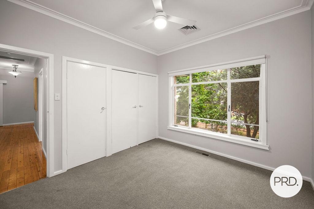 1/597 Paine Street ALBURY 11