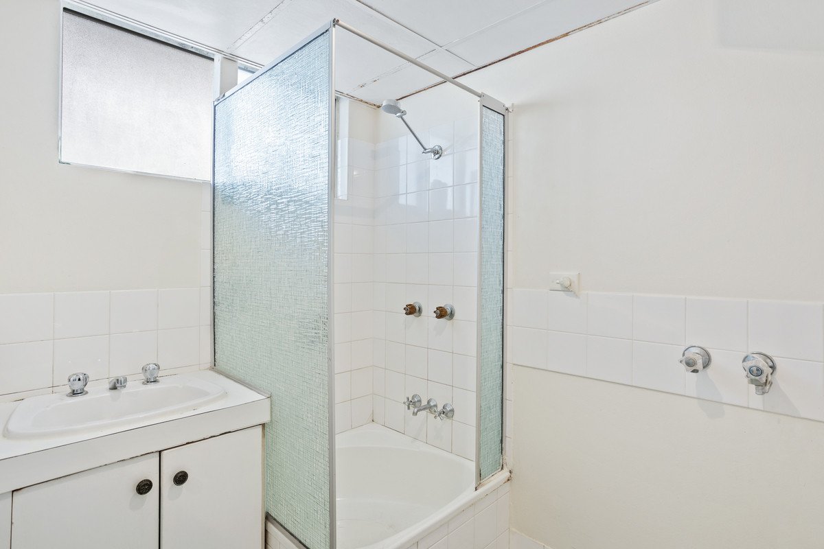 15/987 Gold Coast Highway Palm Beach 9