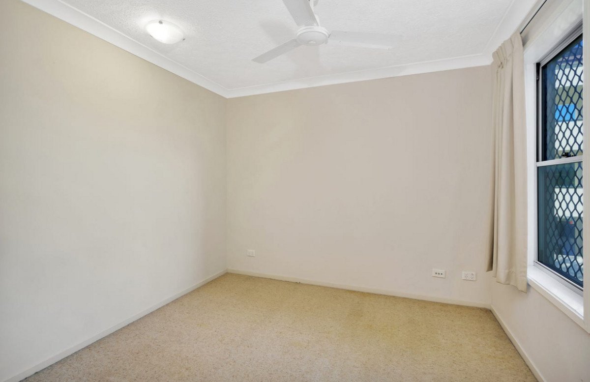 15/99 Muir Street Labrador 9