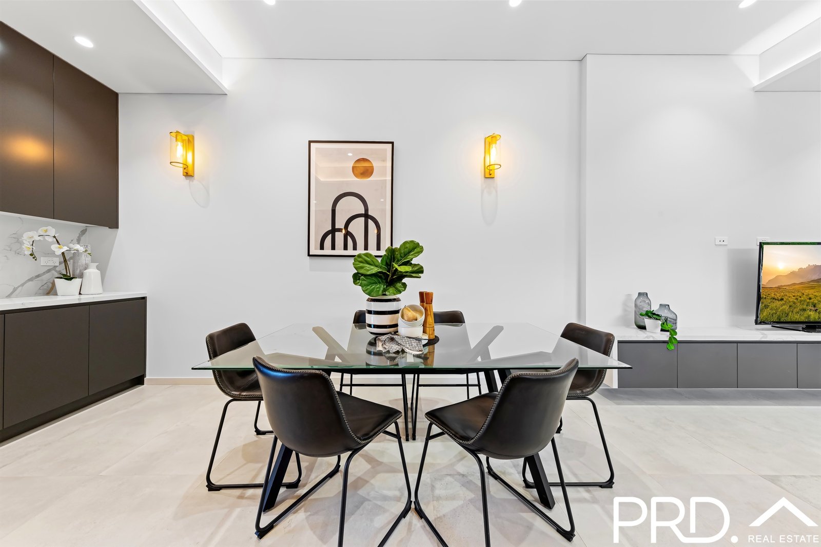 15a Alliance Avenue REVESBY 7