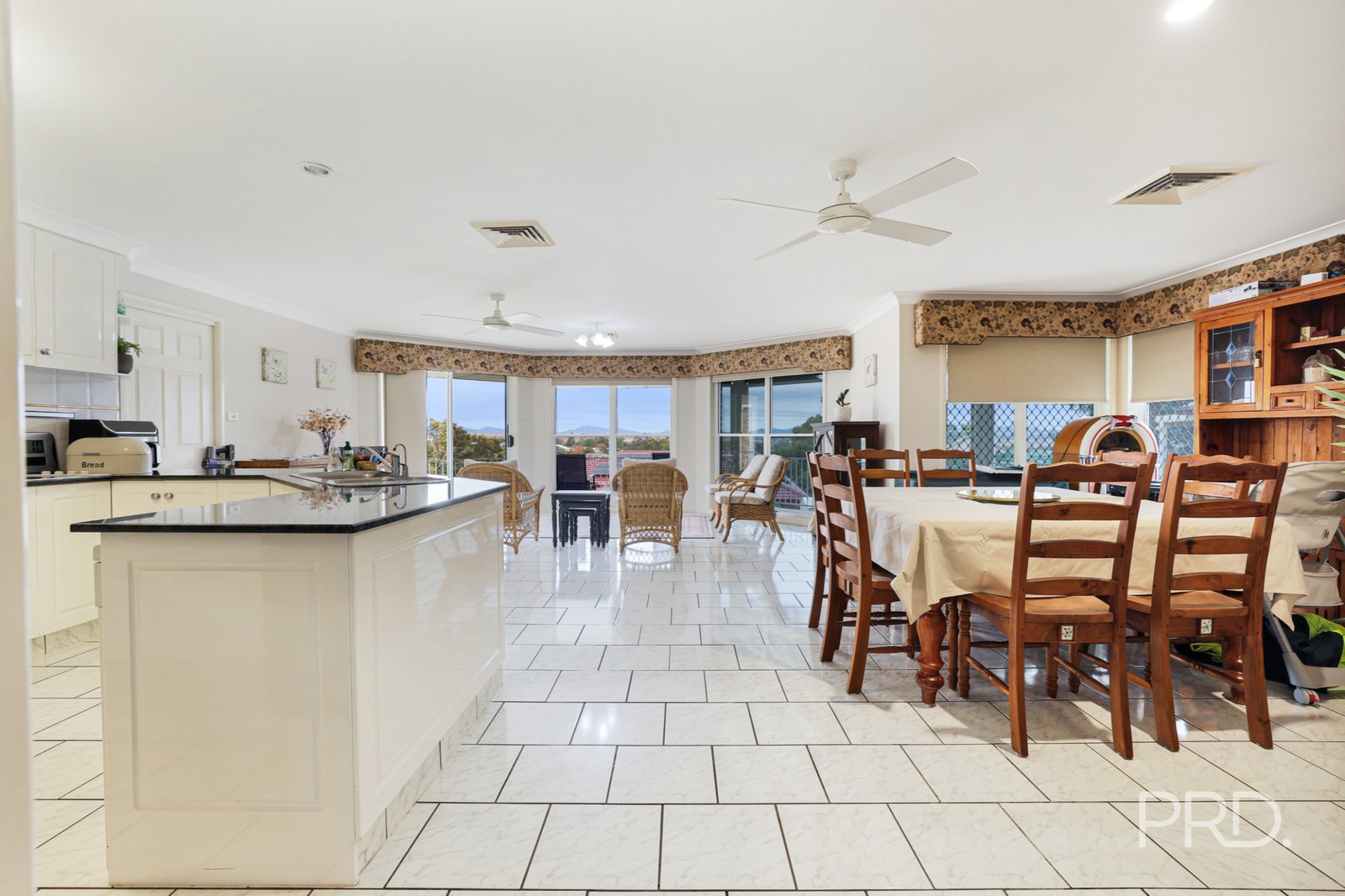 15a Bandalong Street TAMWORTH 10