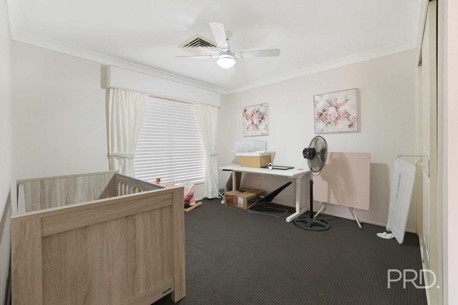 15a Bandalong Street TAMWORTH 16