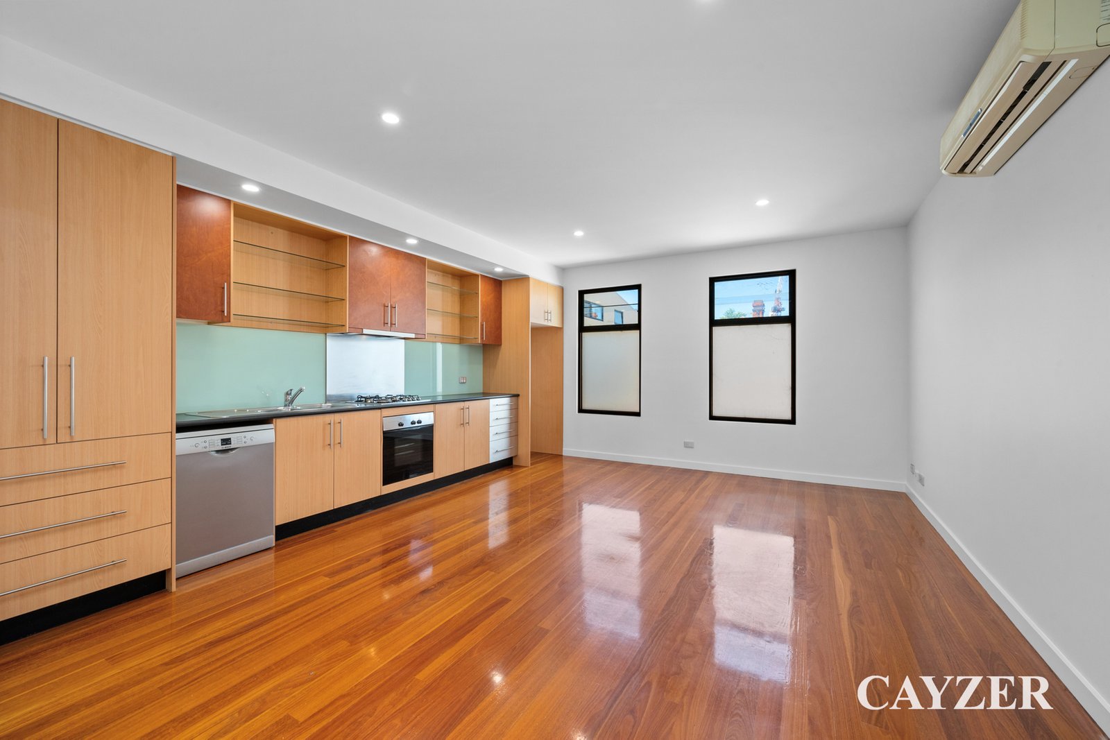 Gallery: 15A Dow Street