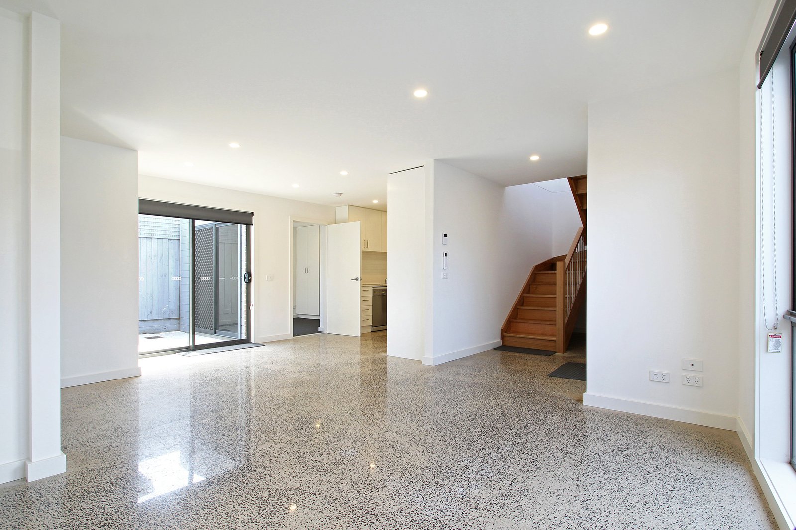 Gallery: 15a Earl Street