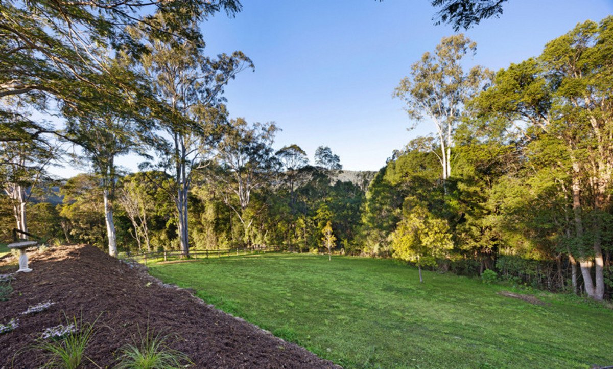 15A Fresco Court Tallebudgera Valley 30