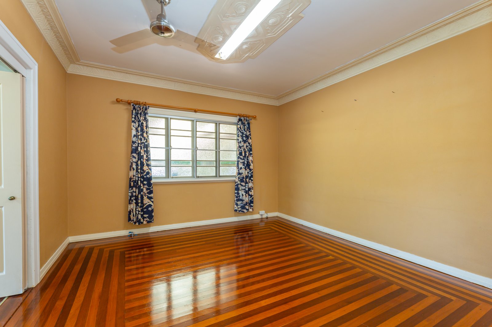 15a Grimstead Street BUNDABERG WEST 6