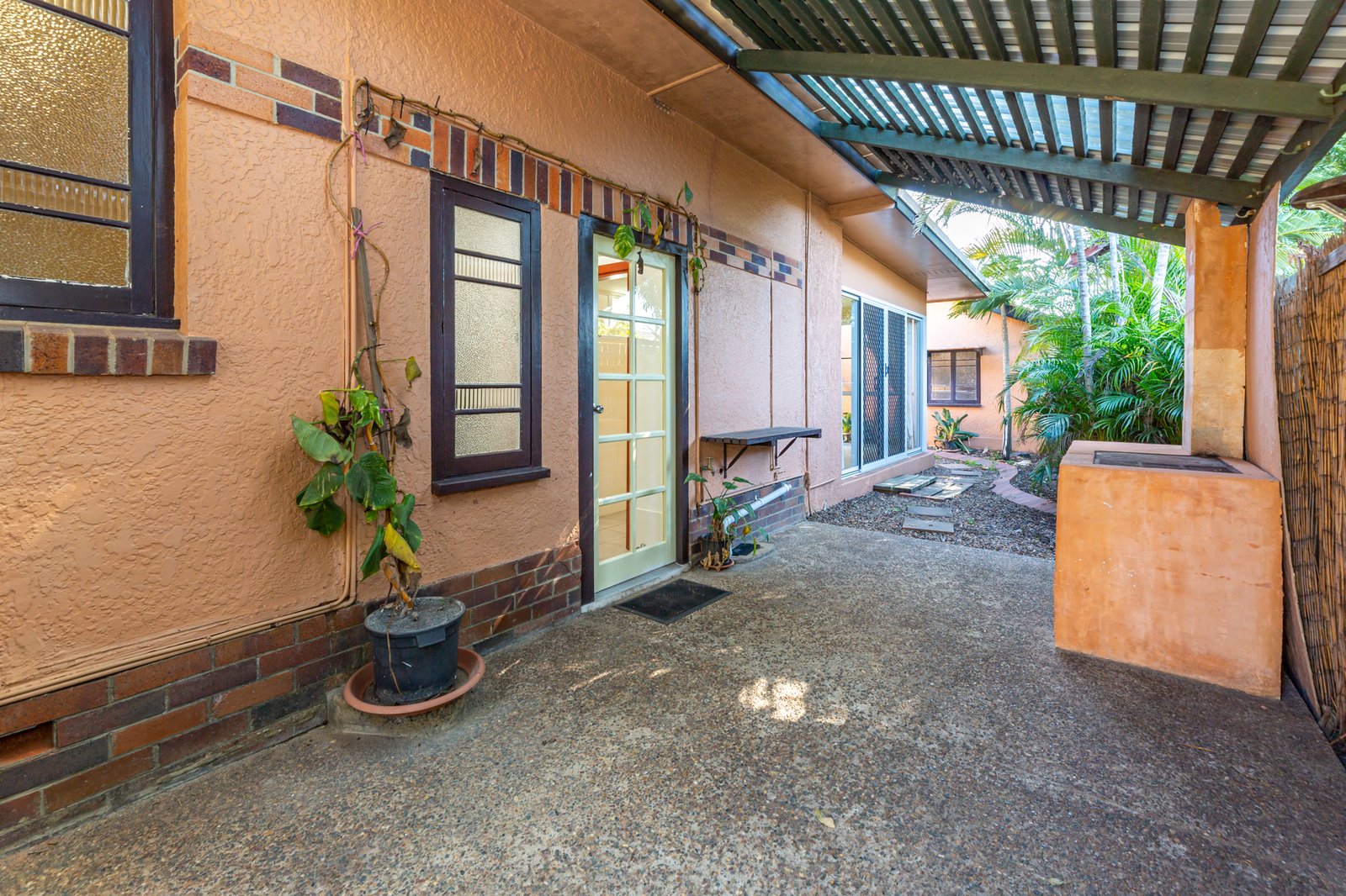 15a Grimstead Street BUNDABERG WEST 20