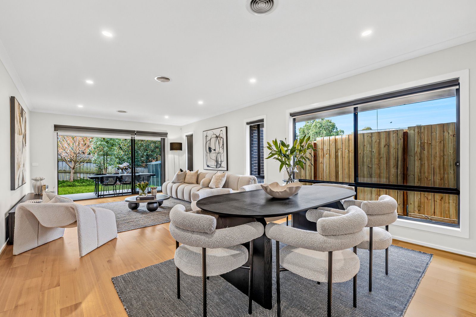 Gallery: 15A Hughes Street