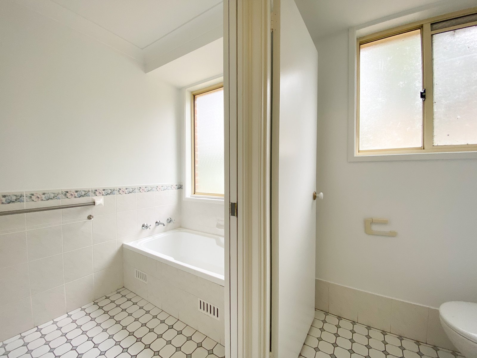 15a Jellicoe Close FINGAL BAY 13