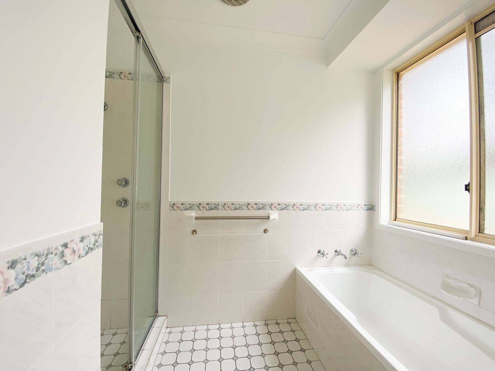 15a Jellicoe Close FINGAL BAY 14