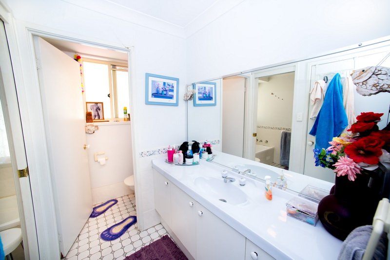 15a Jellicoe Close FINGAL BAY 9