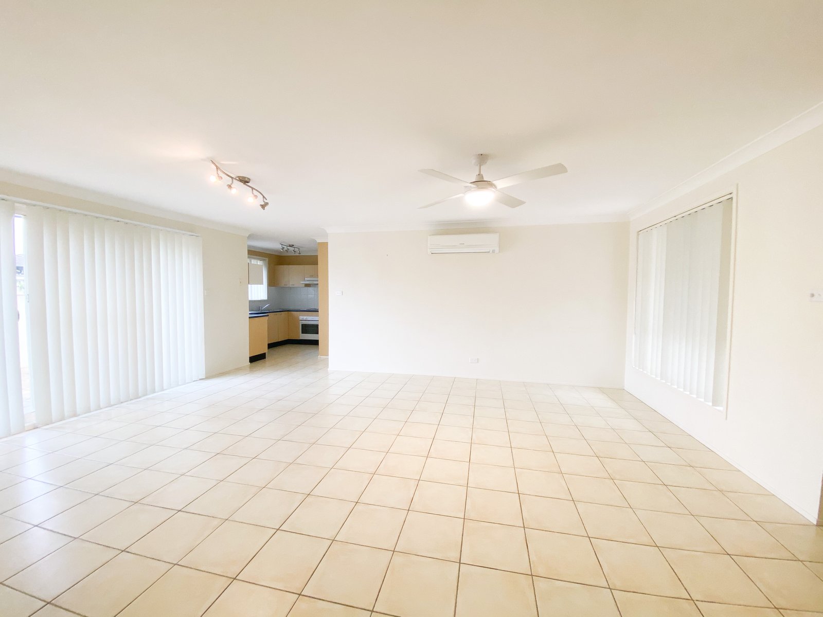 15a Ketch Close CORLETTE 3