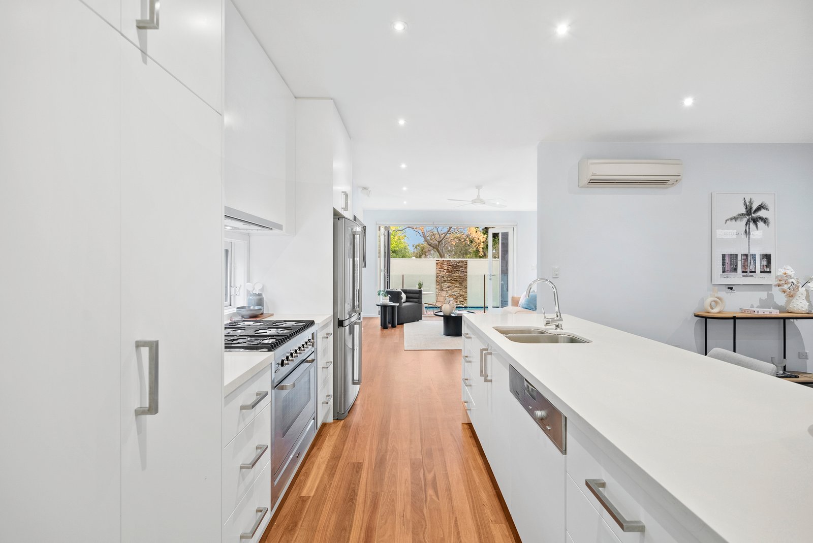 Gallery: 15a Leinster Street