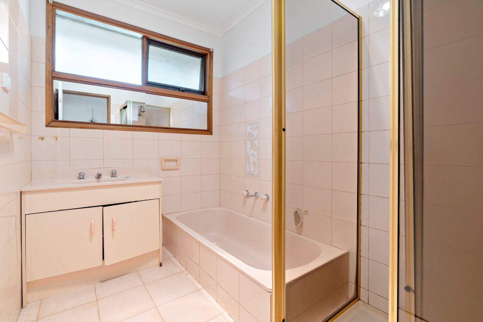 Real Estate and Property in 15a Milton Street, Carnegie, VIC