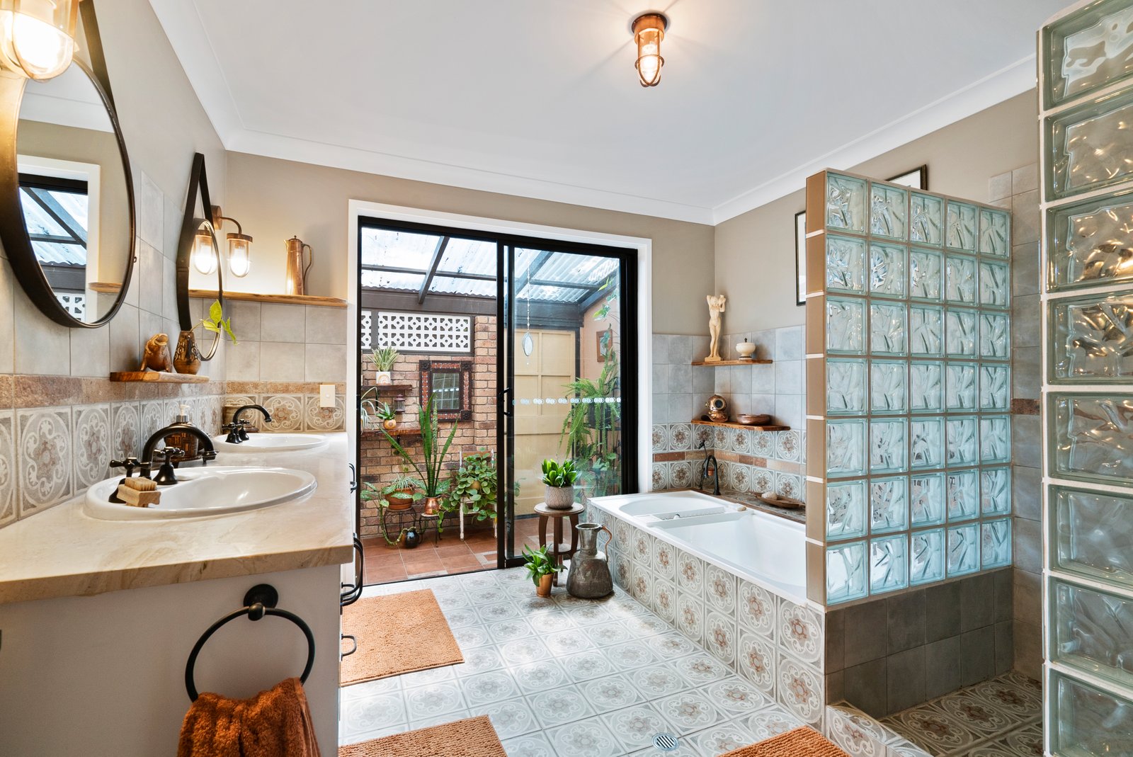 15A Murraba Cr  TWEED HEADS 16
