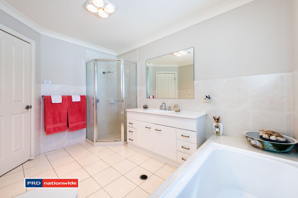 15a Primary Crescent NELSON BAY 20