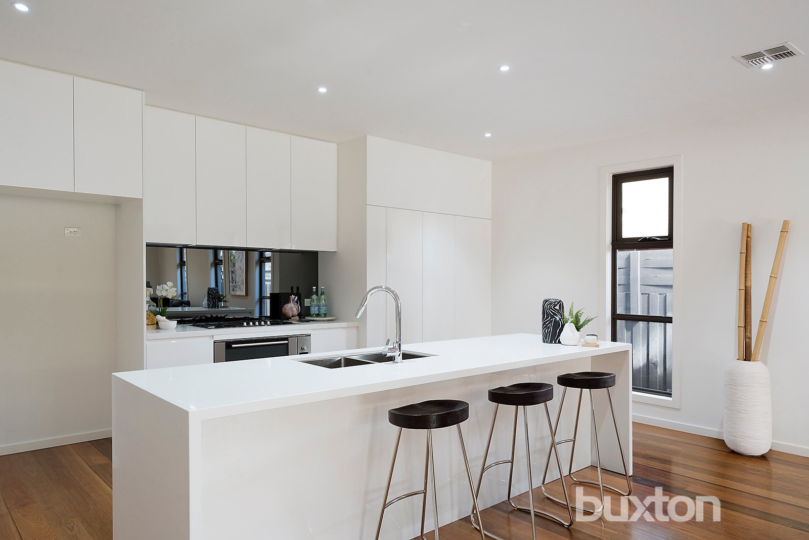 Gallery: 15A Robert Street