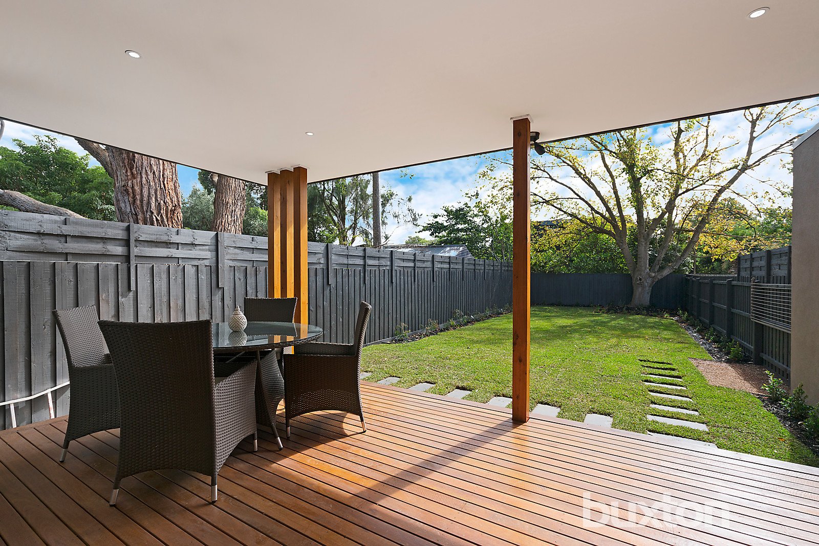 Gallery: 15A Robert Street