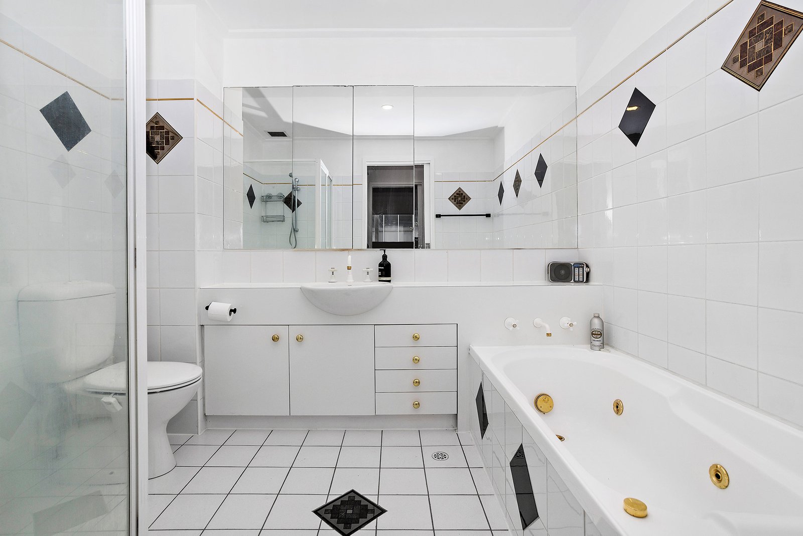 Real Estate and Property in 15B Inverleith Street, Hawthorn, VIC