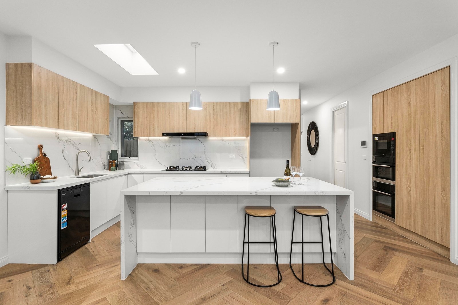 Real Estate and Property in 15B Roseberry Avenue, Preston, VIC