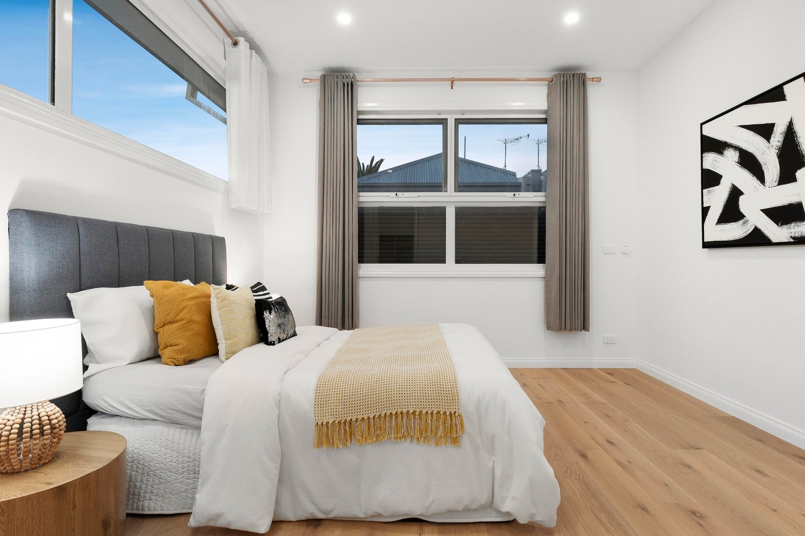 Real Estate and Property in 15B Roseberry Avenue, Preston, VIC