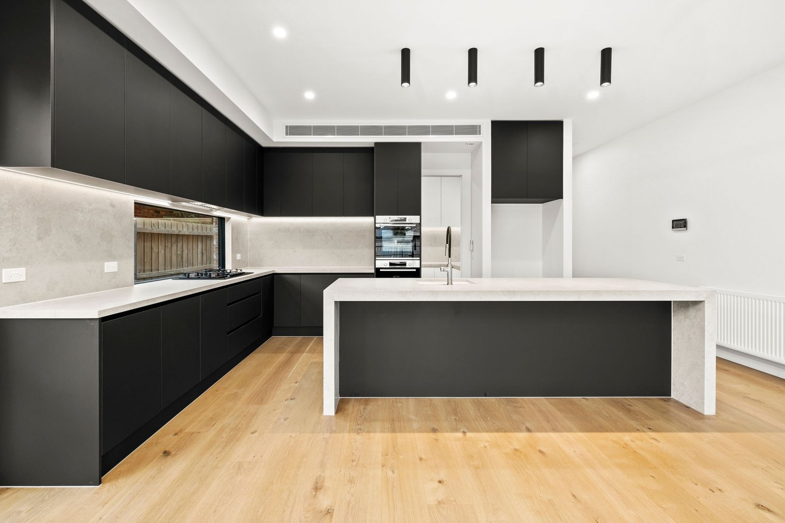 Gallery: 15B Wallace Avenue