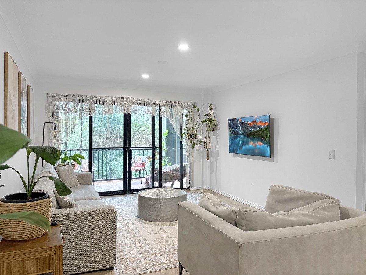 15E/1 Great Hall Drive Miami 10