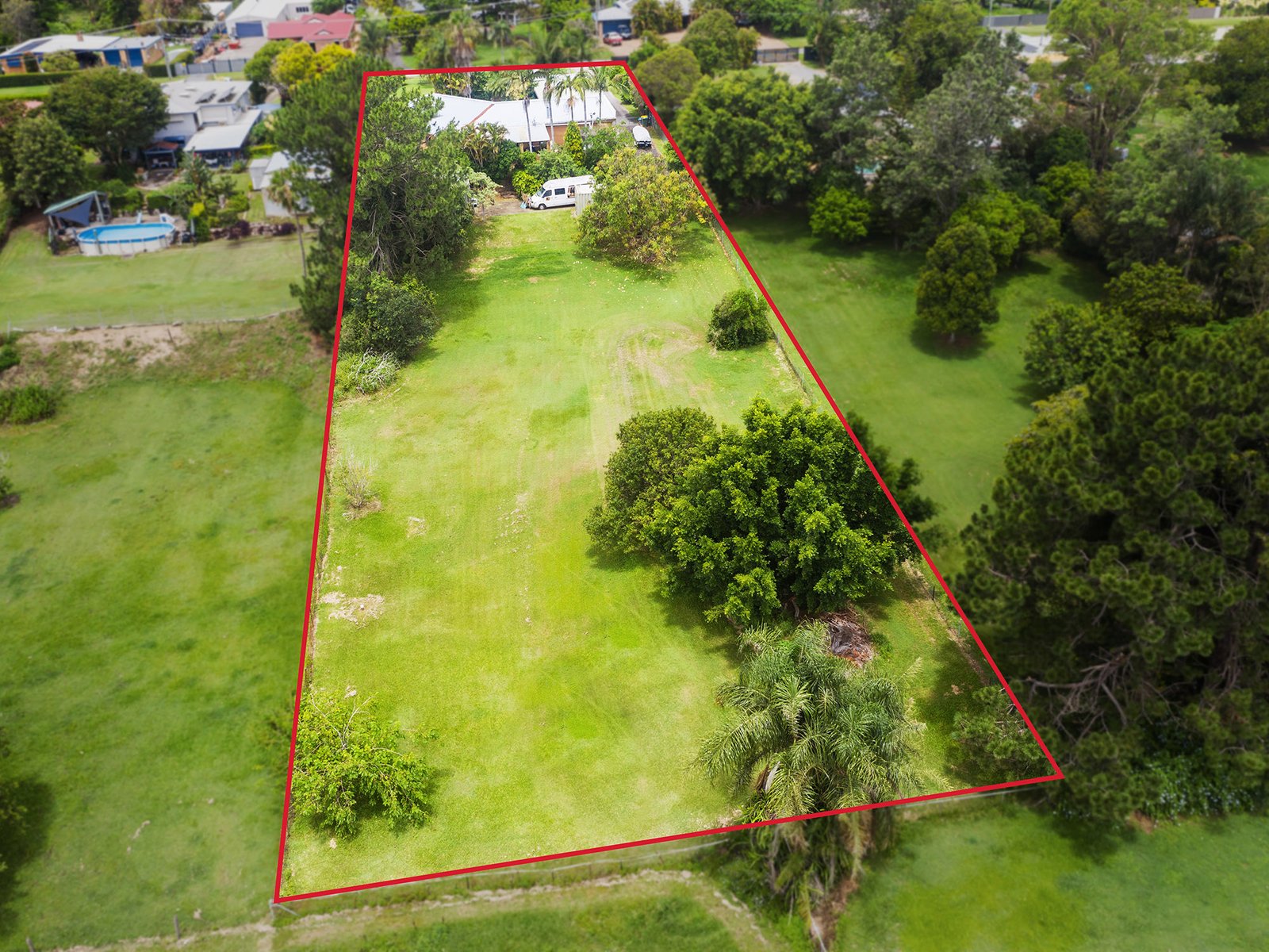 16-18 Logan Parade LOGAN RESERVE 2