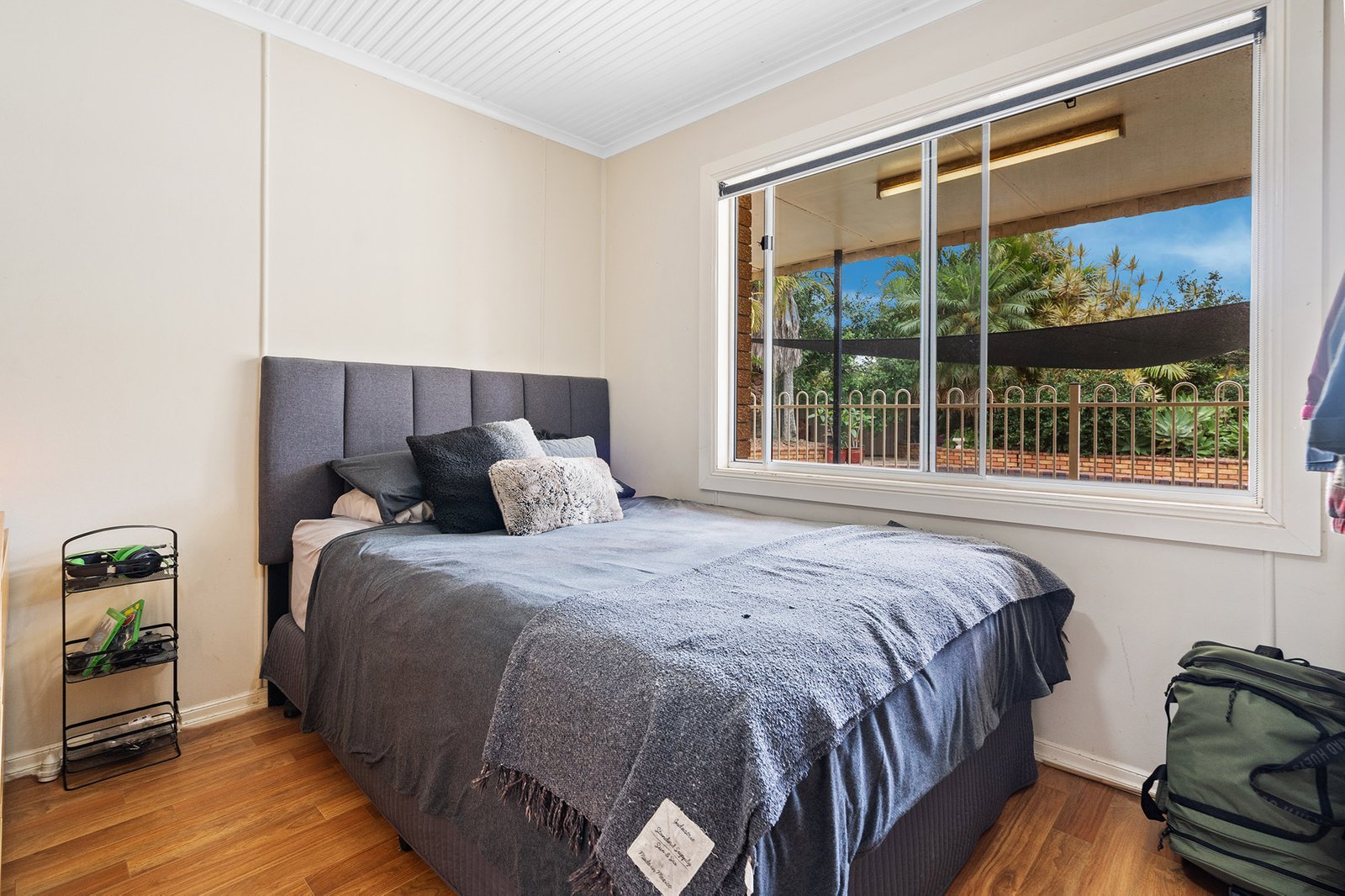 16-18 Logan Parade LOGAN RESERVE 9