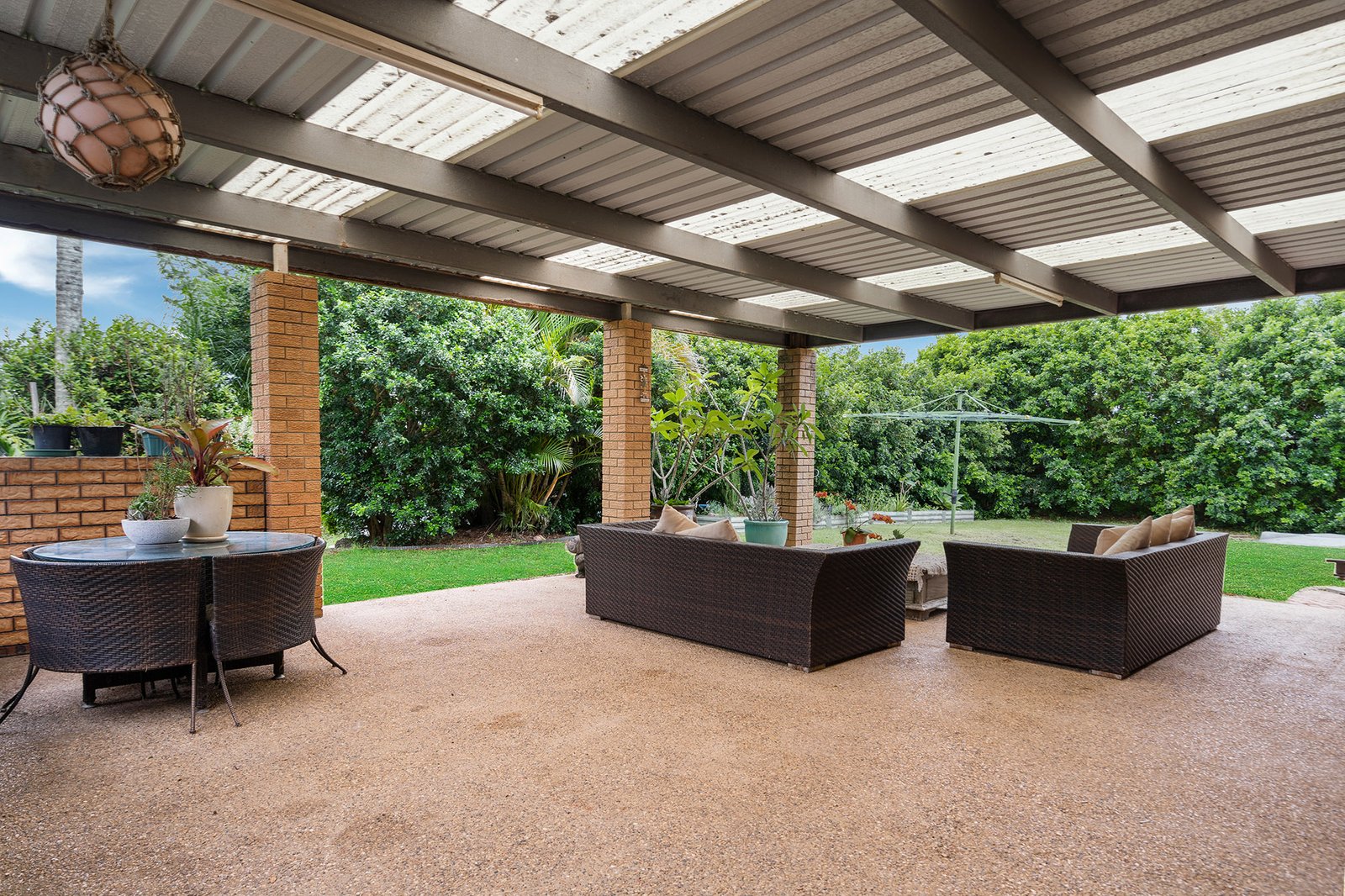 16-18 Logan Parade LOGAN RESERVE 11