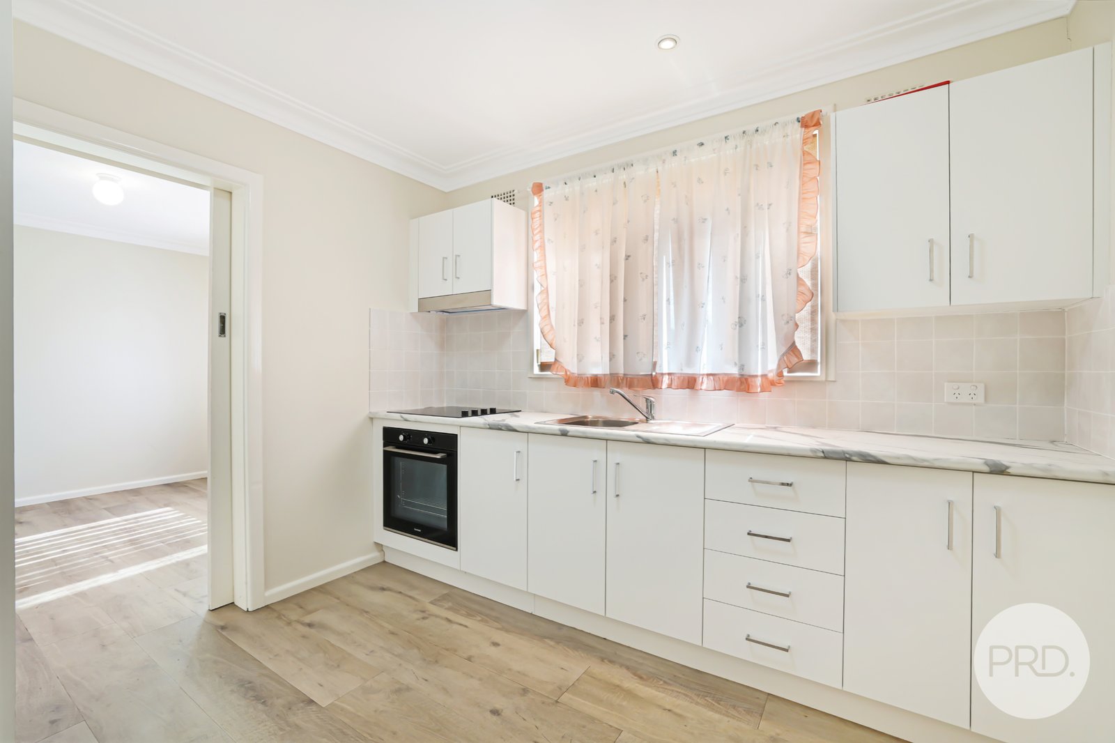 16 Aberdeen Street TAMWORTH 7