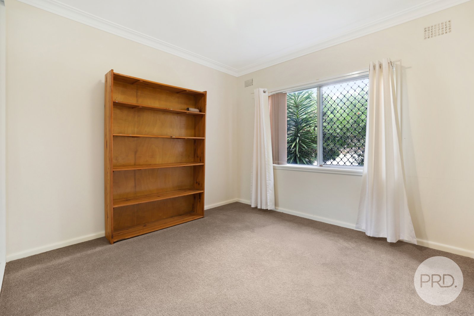 16 Aberdeen Street TAMWORTH 13