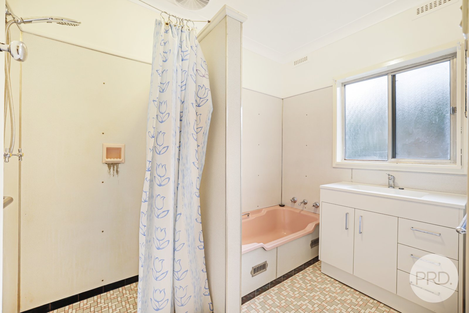 16 Aberdeen Street TAMWORTH 16