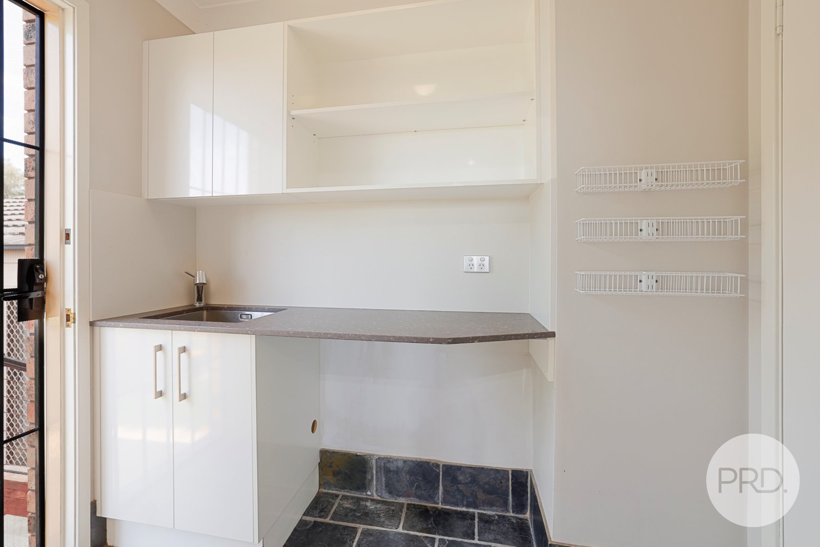 16 Acacia Drive TAMWORTH 6