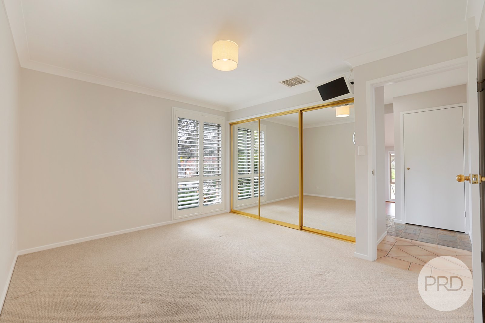 16 Acacia Drive TAMWORTH 7