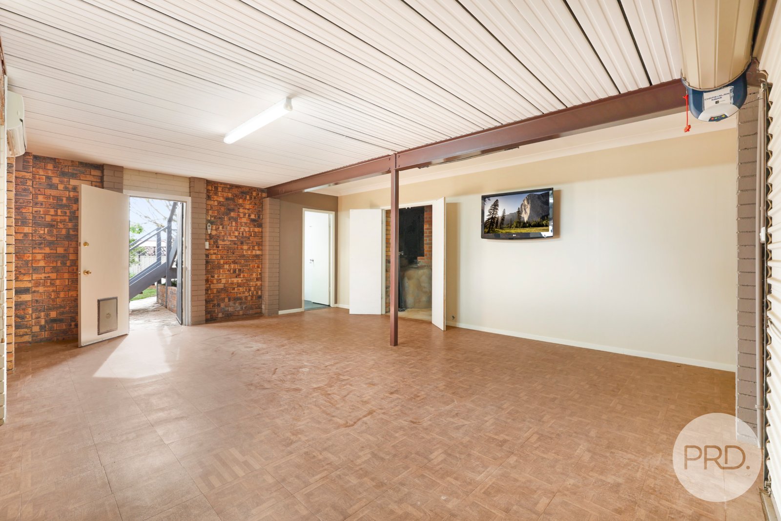 16 Acacia Drive TAMWORTH 16