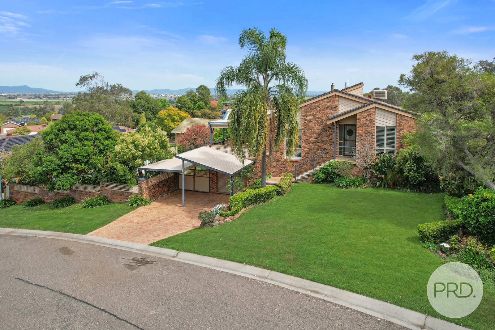 16 Acacia Drive TAMWORTH 22