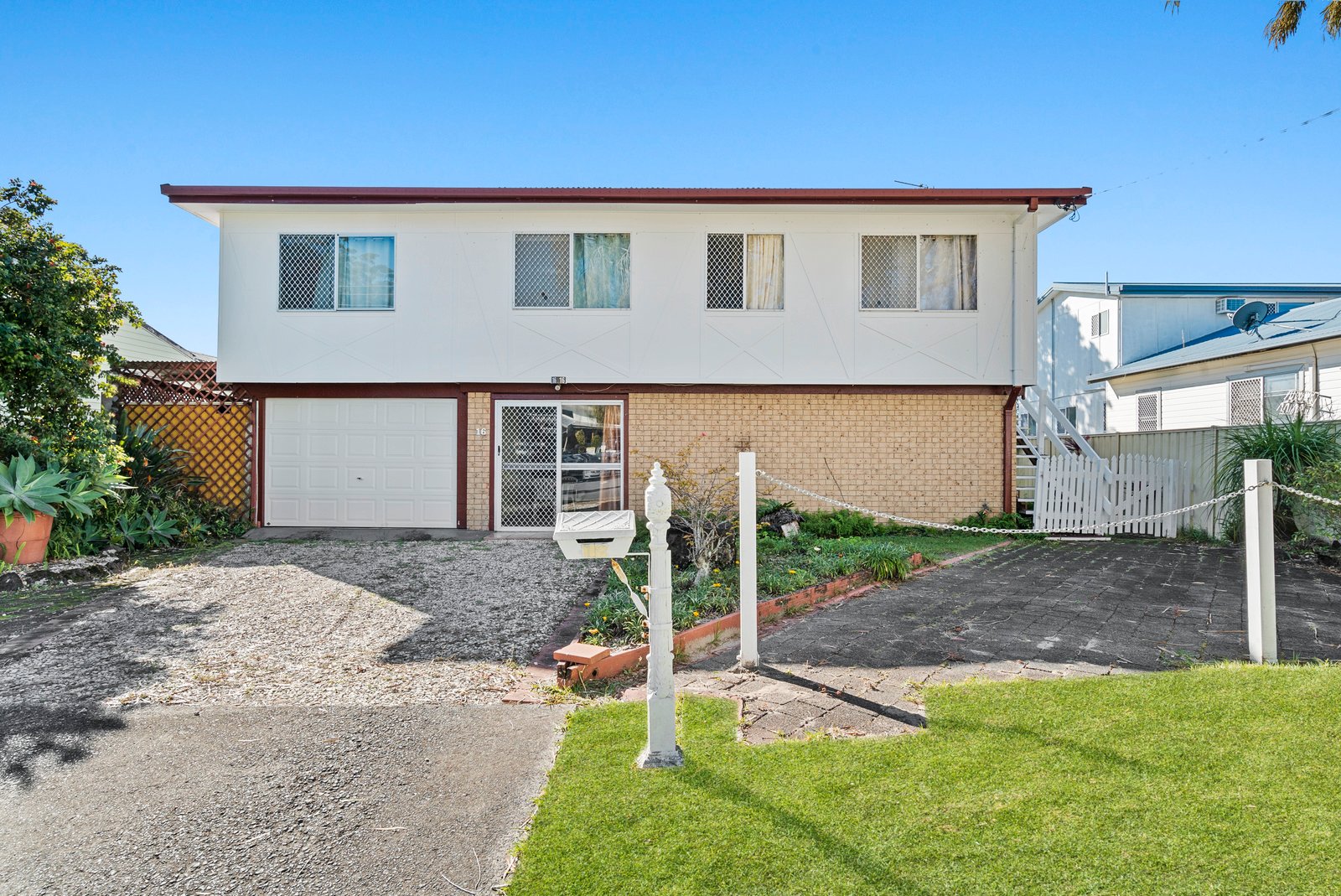 16 Acacia Street TWEED HEADS SOUTH 1