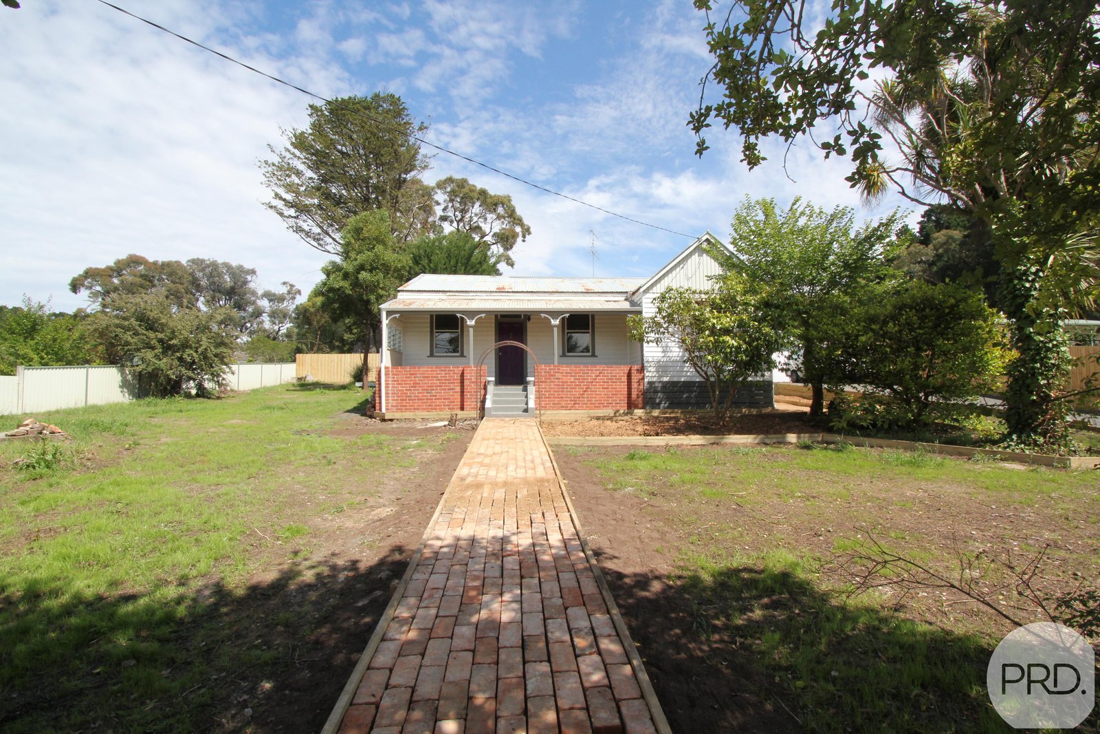 16 Adair Street LINTON 1