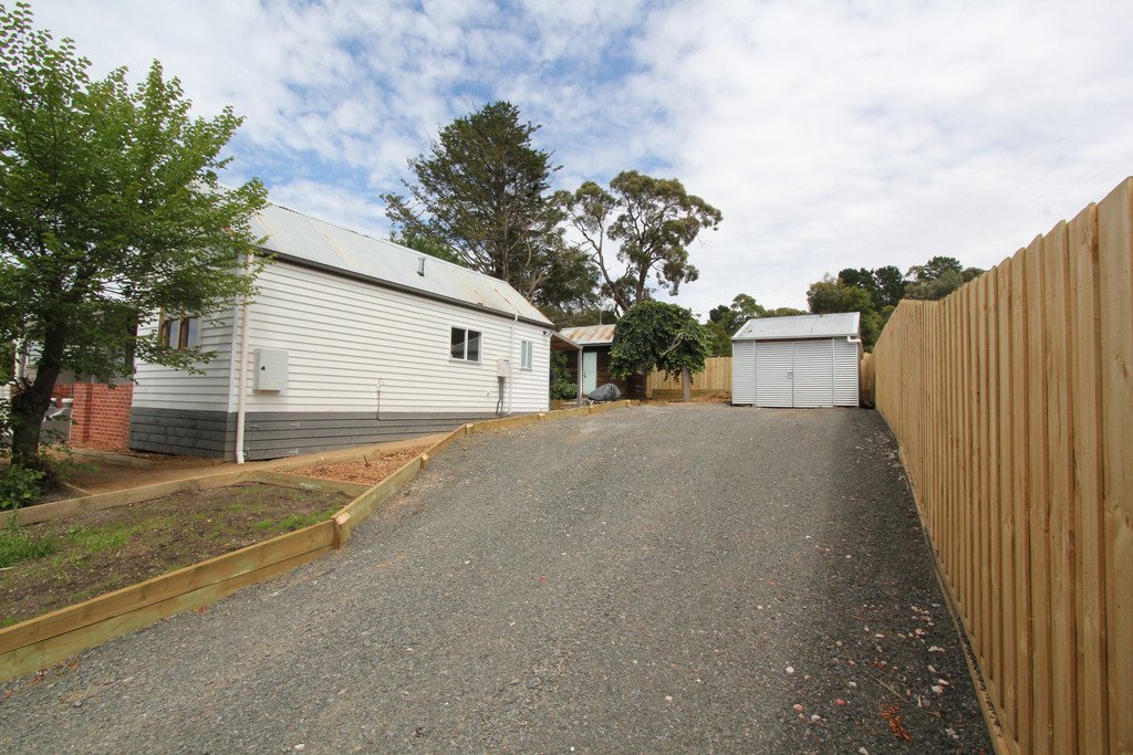 16 Adair Street LINTON 4