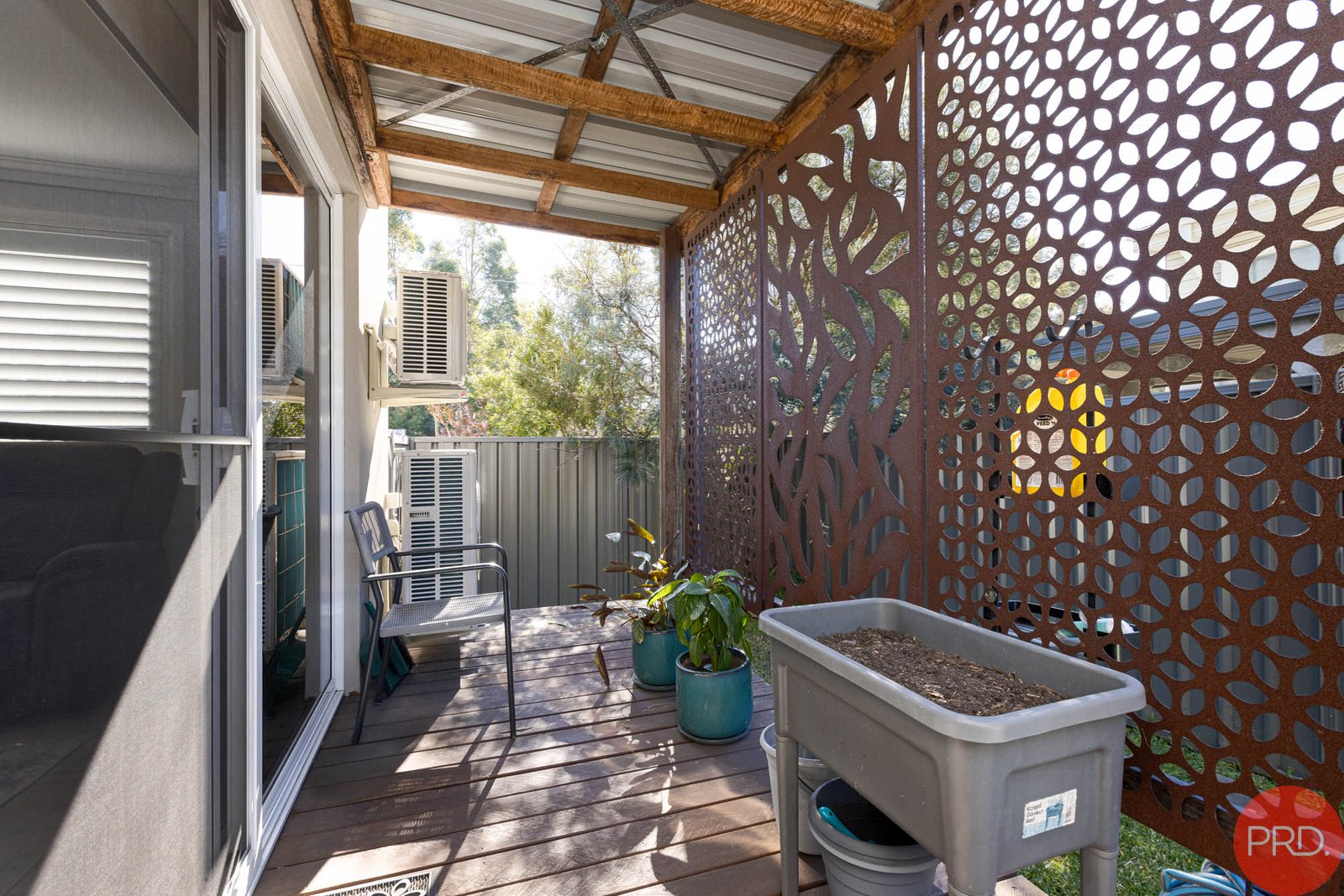 16 Addison Street BERESFIELD 13