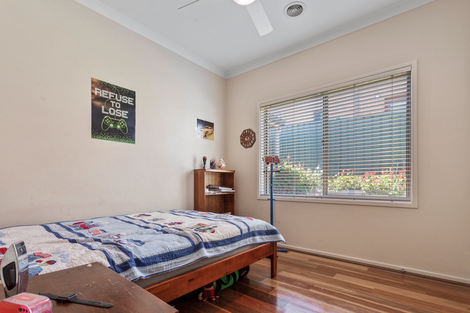 16 Akins Rise GOLDEN SQUARE 5