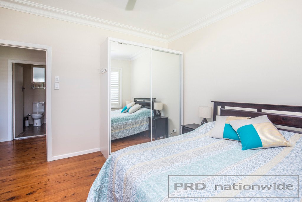 16 Alexandra Ave  RUTHERFORD 10