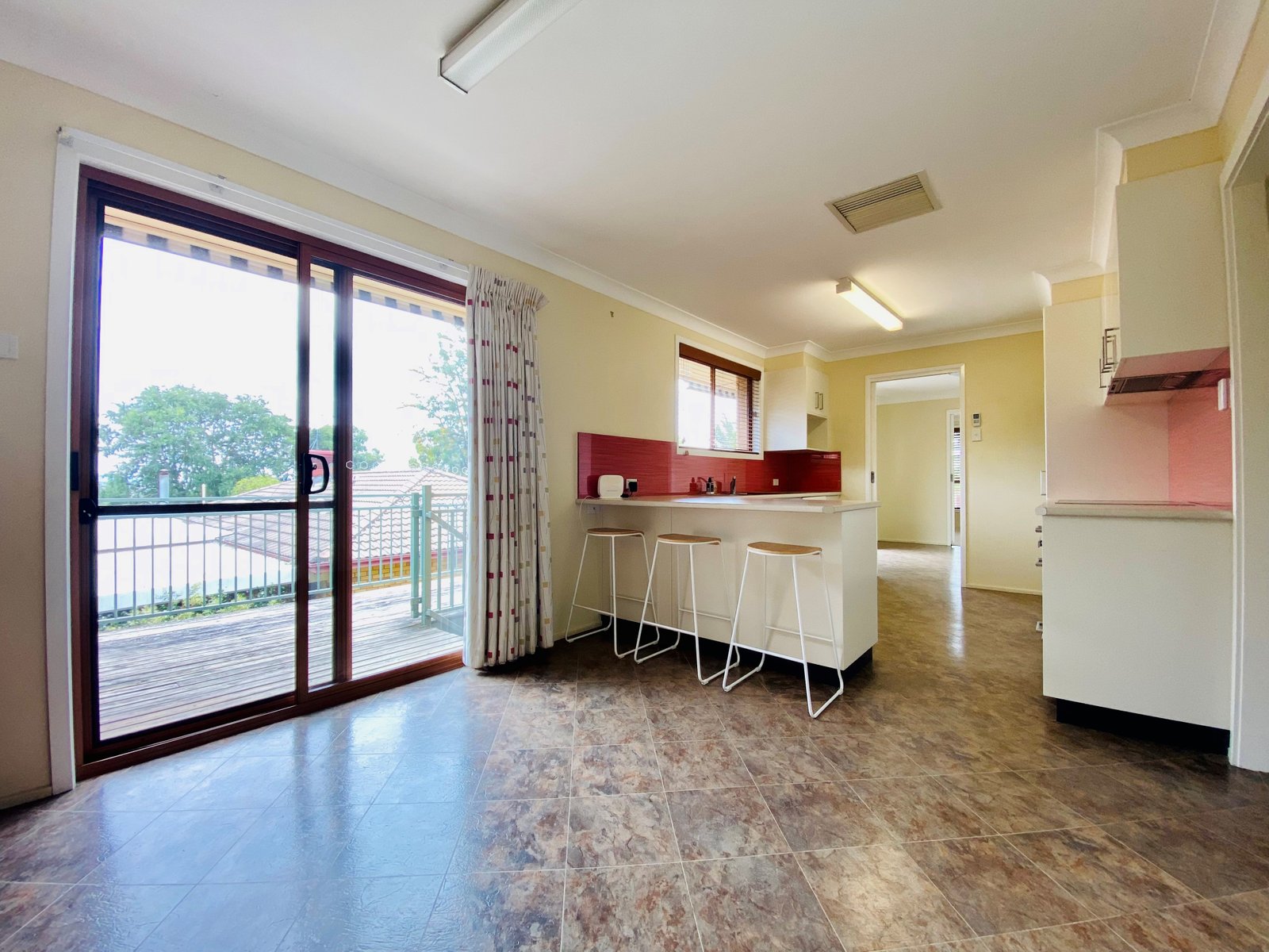 16 Alexandra Street TAMWORTH 6