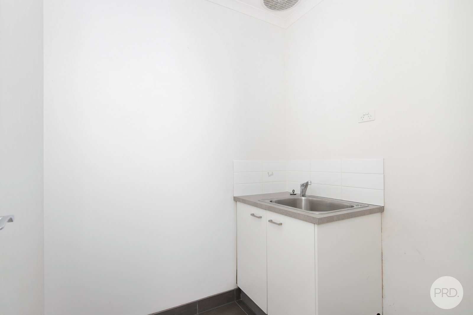 16 Amana Drive ALFREDTON 6