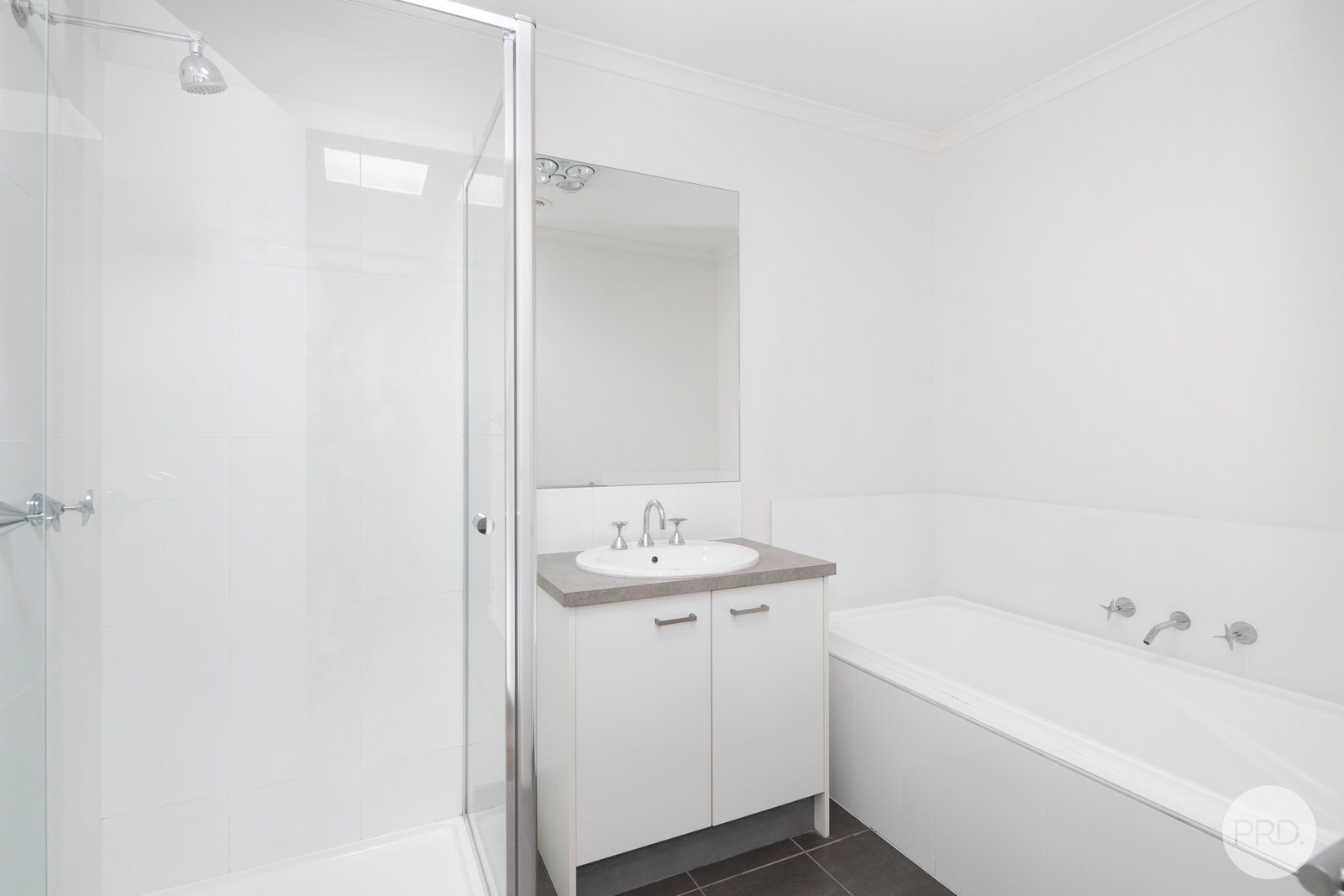 16 Amana Drive ALFREDTON 11