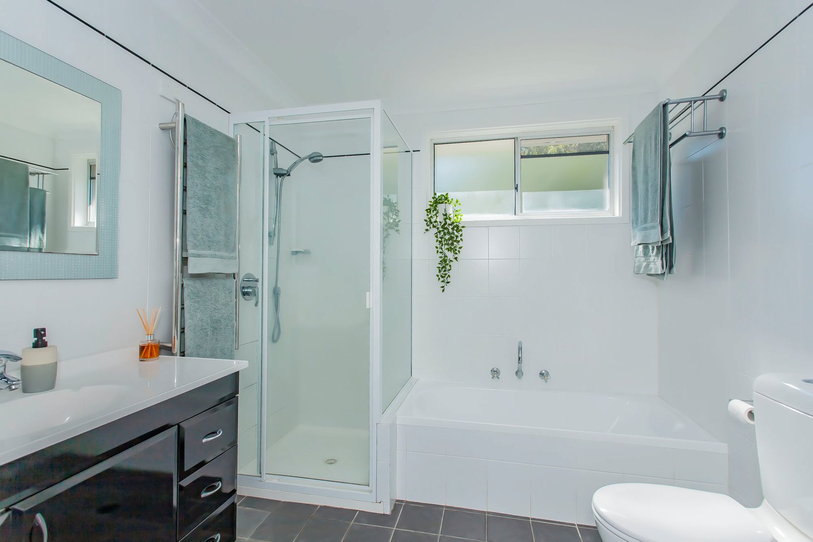 16 Andrew Close BOAT HARBOUR 19