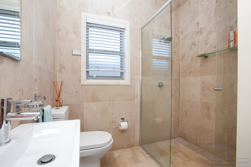 16 Anne Street HEDDON GRETA 17